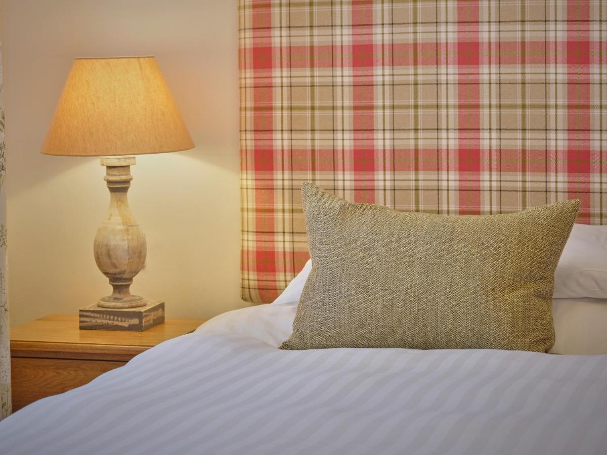 The George Hotell South Molton Exteriör bild